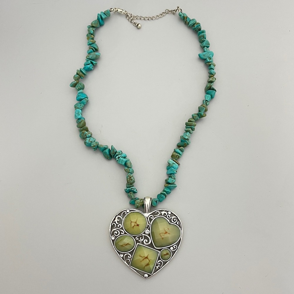 Turquoise Color Stone Chip Nugget Necklace with‎ Heart Pendant Fashion Jewelry
